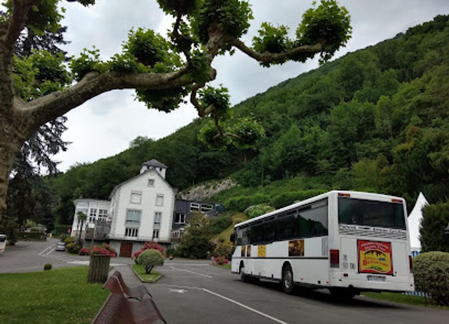 Discover a stunning cave system in the Pyrenees: walk through vast chambers, glide on an underground river, and ride a unique cave train.