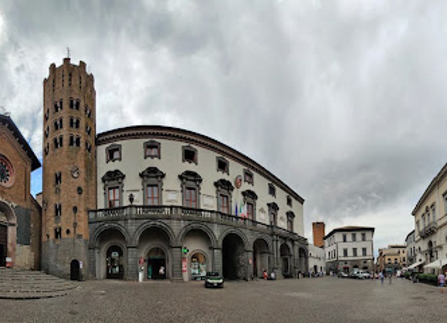 Experience the charm of Piazza della Repubblica in Orvieto, Italy, where history, culture, and delicious cuisine come together in a vibrant town square.