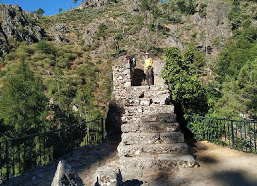Discover the enchanting beauty of Poço do Inferno, a breathtaking waterfall nestled in the heart of Serra da Estrela, Portugal's stunning natural park.