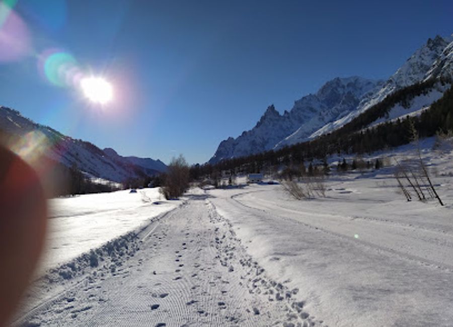 Discover the breathtaking beauty of the Gran Paradiso massif in the Italian Alps, a perfect destination for nature lovers and adventure seekers alike.