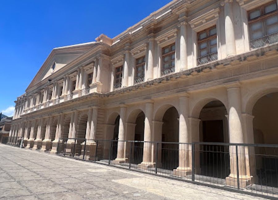 Discover Chiapas' artistic and historical treasures at Museo de San Cristóbal MUSAC, an inspiring art and heritage museum in San Cristóbal de las Casas.