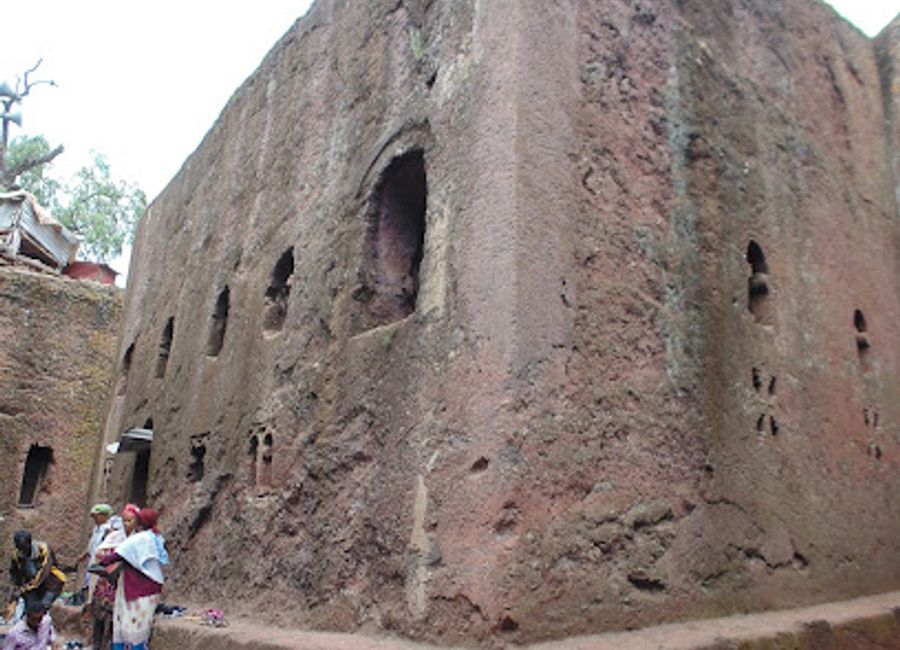 Discover the Tomb of Adam in Lalibela, Ethiopia, a sacred site of immense historical and spiritual significance, steeped in Christian heritage.