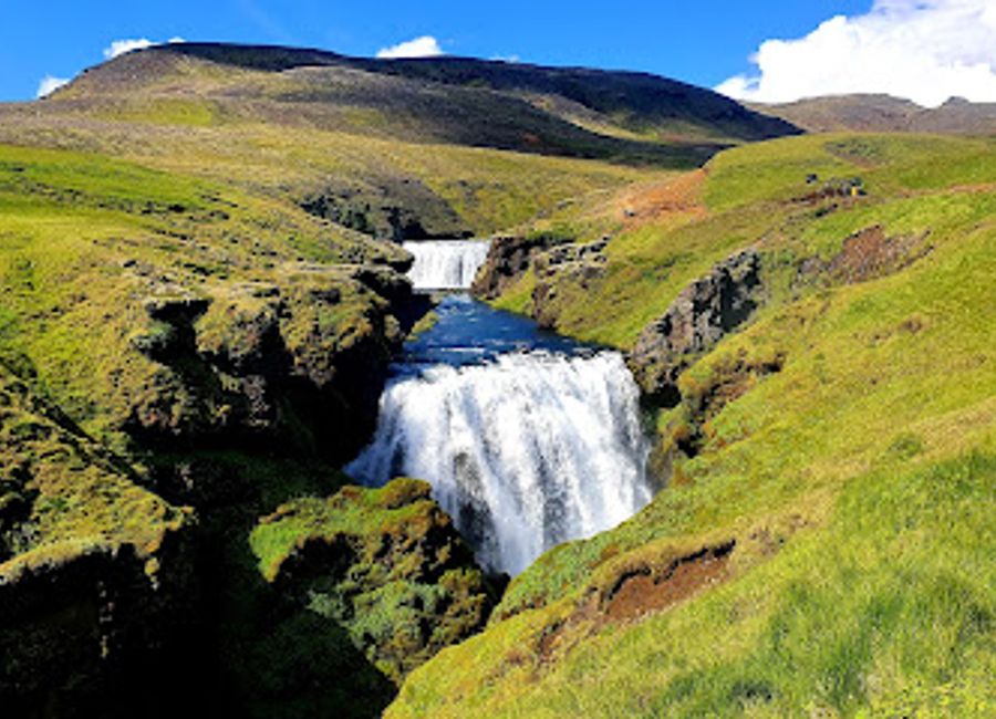 Explore the breathtaking beauty of Fremri-Fellsfoss, a stunning waterfall nestled in Iceland's Fimmvörðuháls region, perfect for nature lovers and adventurers.