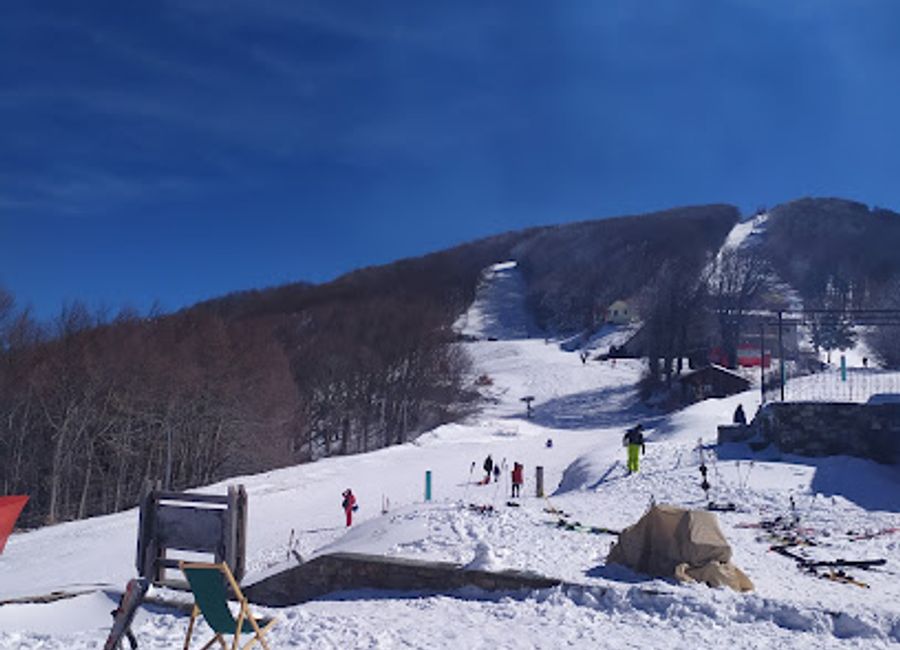 Experience unique skiing with breathtaking views of the Pagasetic Gulf and Aegean Sea at Mount Pelion's popular ski resort.
