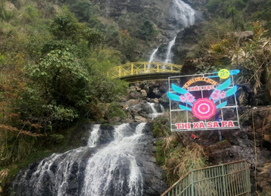 Experience the breathtaking beauty of the Silver Waterfall in Sa Pa, a true natural wonder offering stunning views and serene escapes in Vietnam.