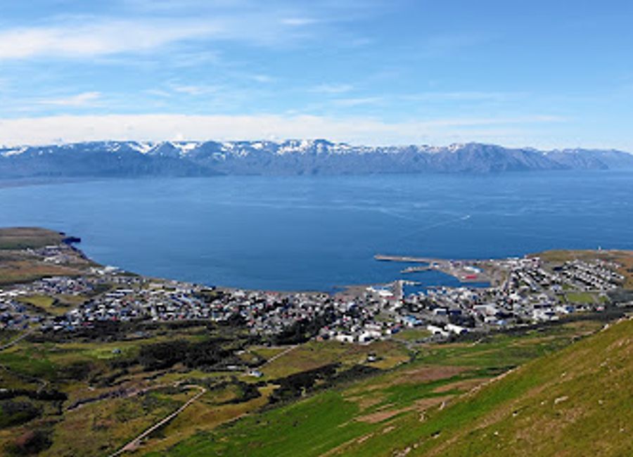 Discover the breathtaking panoramic views from Húsavík Mountain, an essential destination for nature lovers and adventure seekers in Iceland.