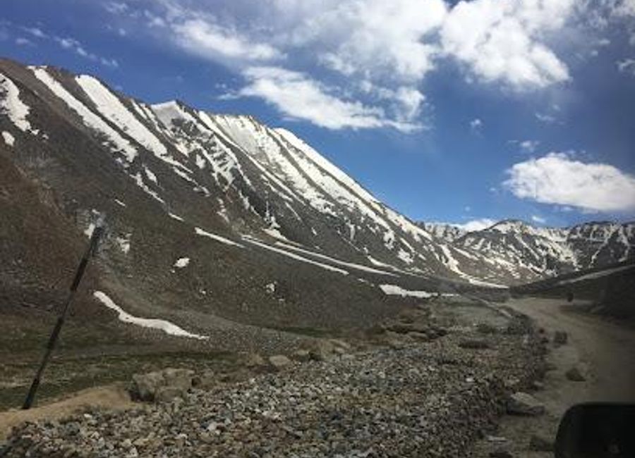 Explore Khardung: A Himalayan Paradise of Adventure, Culture, and Breathtaking Landscapes.