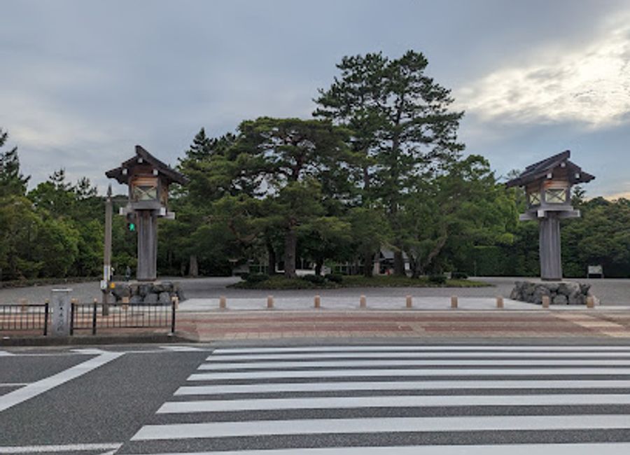 Discover the serene beauty and spiritual significance of Toyouke Daijingu, a revered Shinto shrine in Ise, Japan, and immerse yourself in rich cultural traditions.