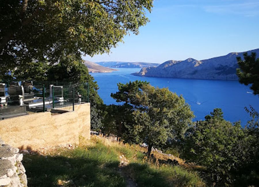 Discover Plitvice Lakes from Krk Island: A scenic boat & bus tour to Croatia's natural wonder, a UNESCO World Heritage site with stunning lakes & waterfalls.