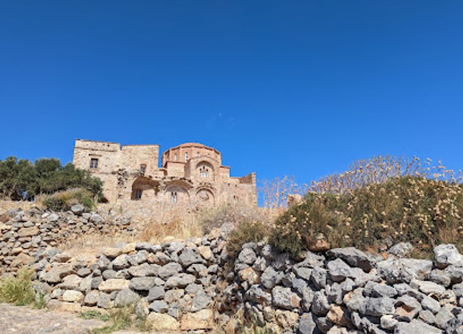 Discover unique Greek souvenirs and local crafts at Chrisolithos, your gateway to Monemvasia's cultural heart.