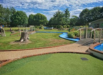 guernsey/attraction/oatlands-village