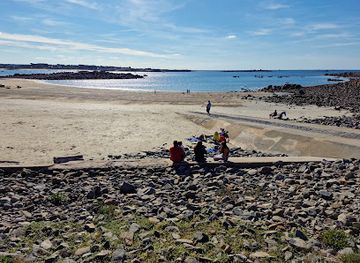 guernsey/attraction/chouet-bay