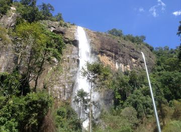 sri-lanka/attraction/upper-diyaluma-waterfall