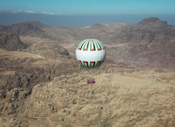jordan/attraction/petra-balloon