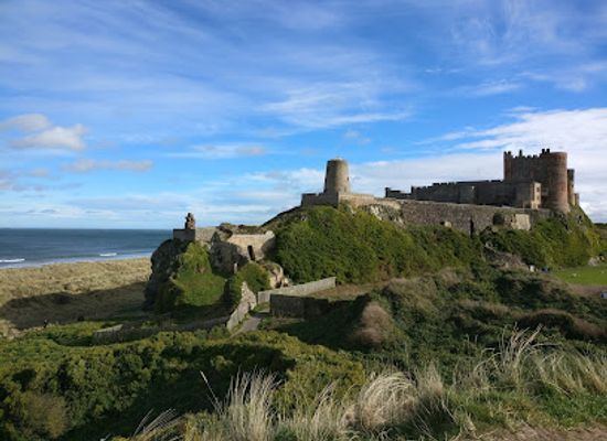 united-kingdom/attraction/bamburgh-castle
