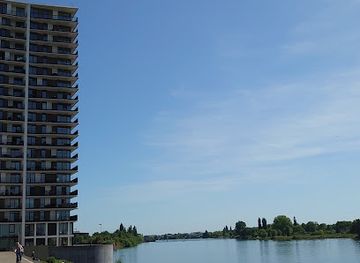 germany/bremen/uberseestadt