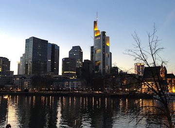 germany/frankfurt/sachsenhausen