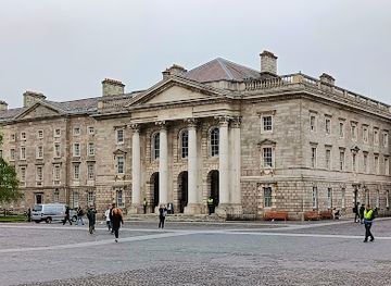 ireland/dublin/trinity-college