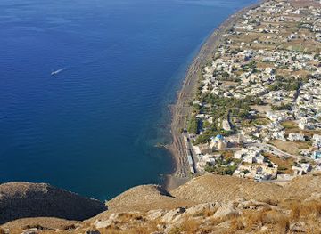 greece/santorini/perissa