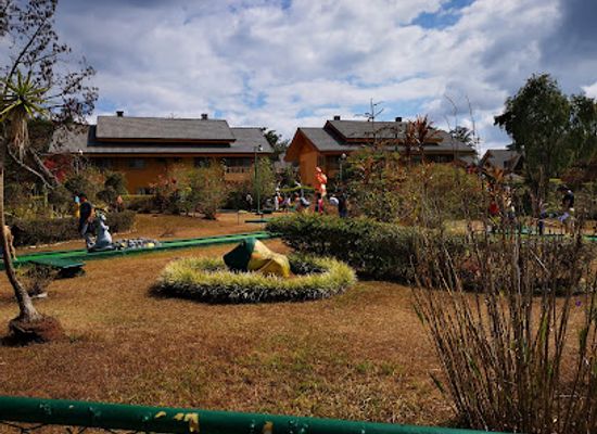 philippines/baguio/camp-john-hay