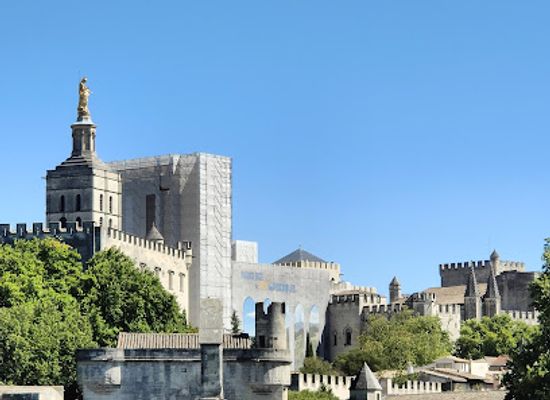 france/avignon/palais-des-papes