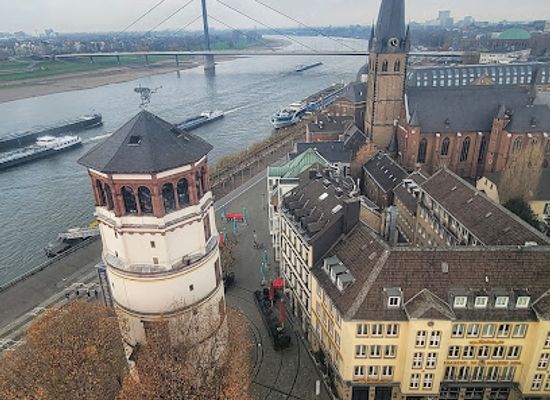 germany/dusseldorf/altstadt
