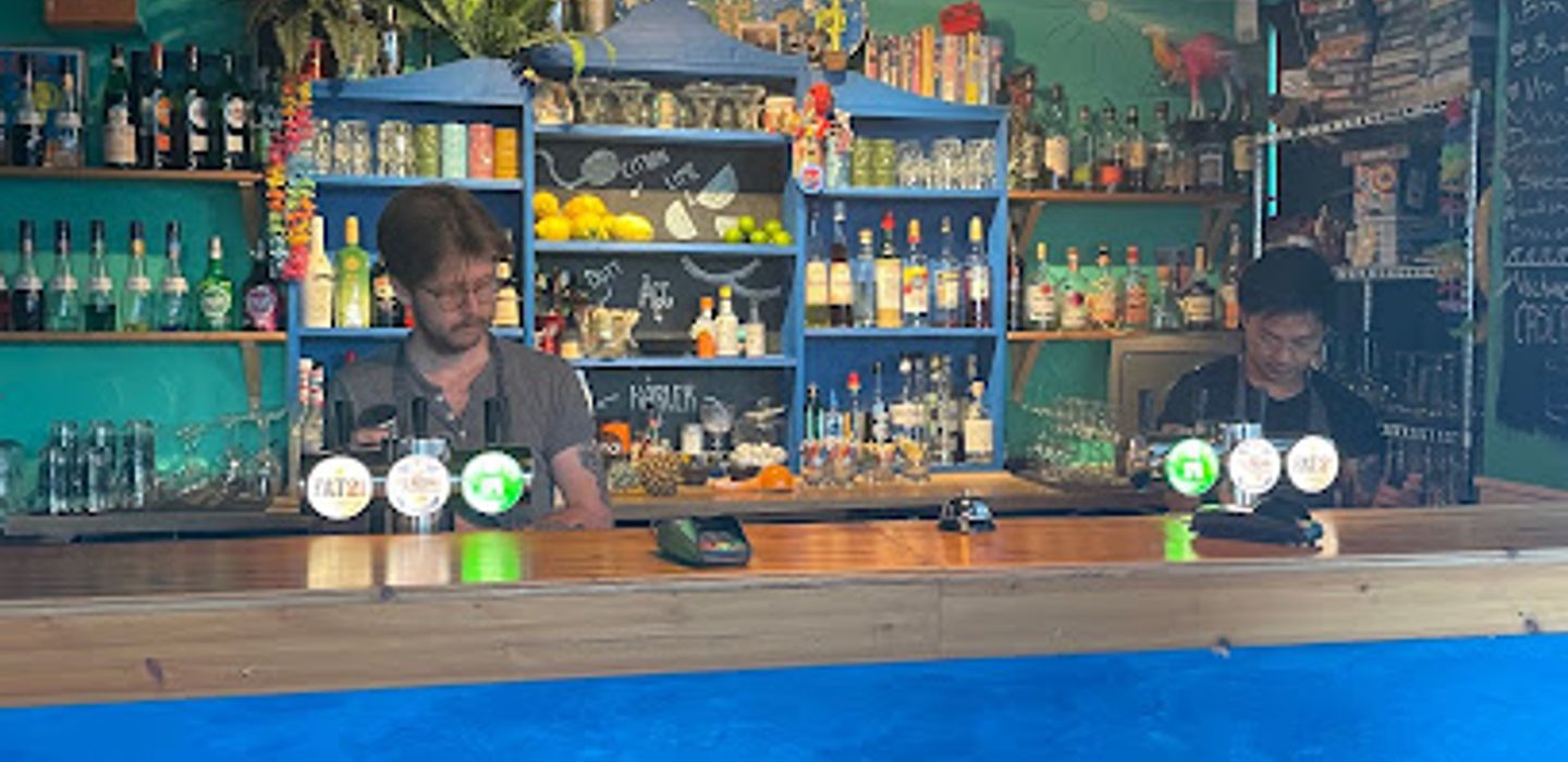 Bar Flamingo