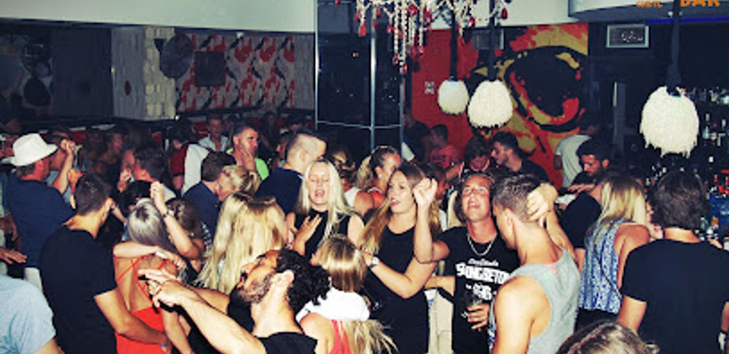 Eclipse Bar Platanias