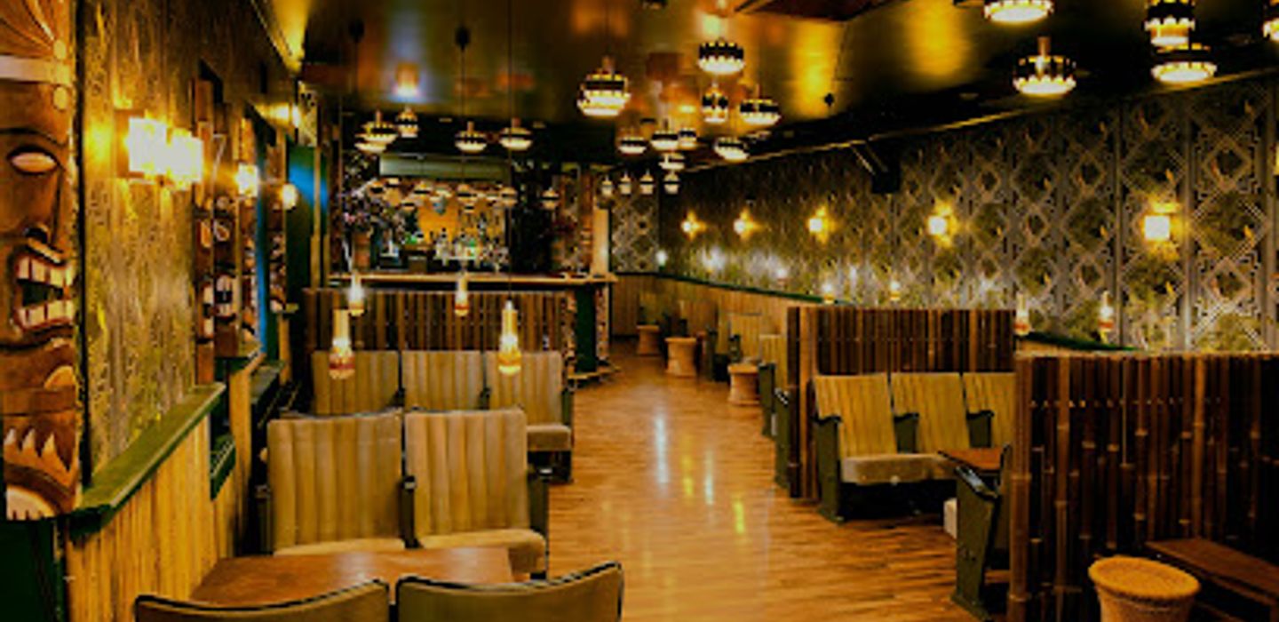 Tahonga Lounge