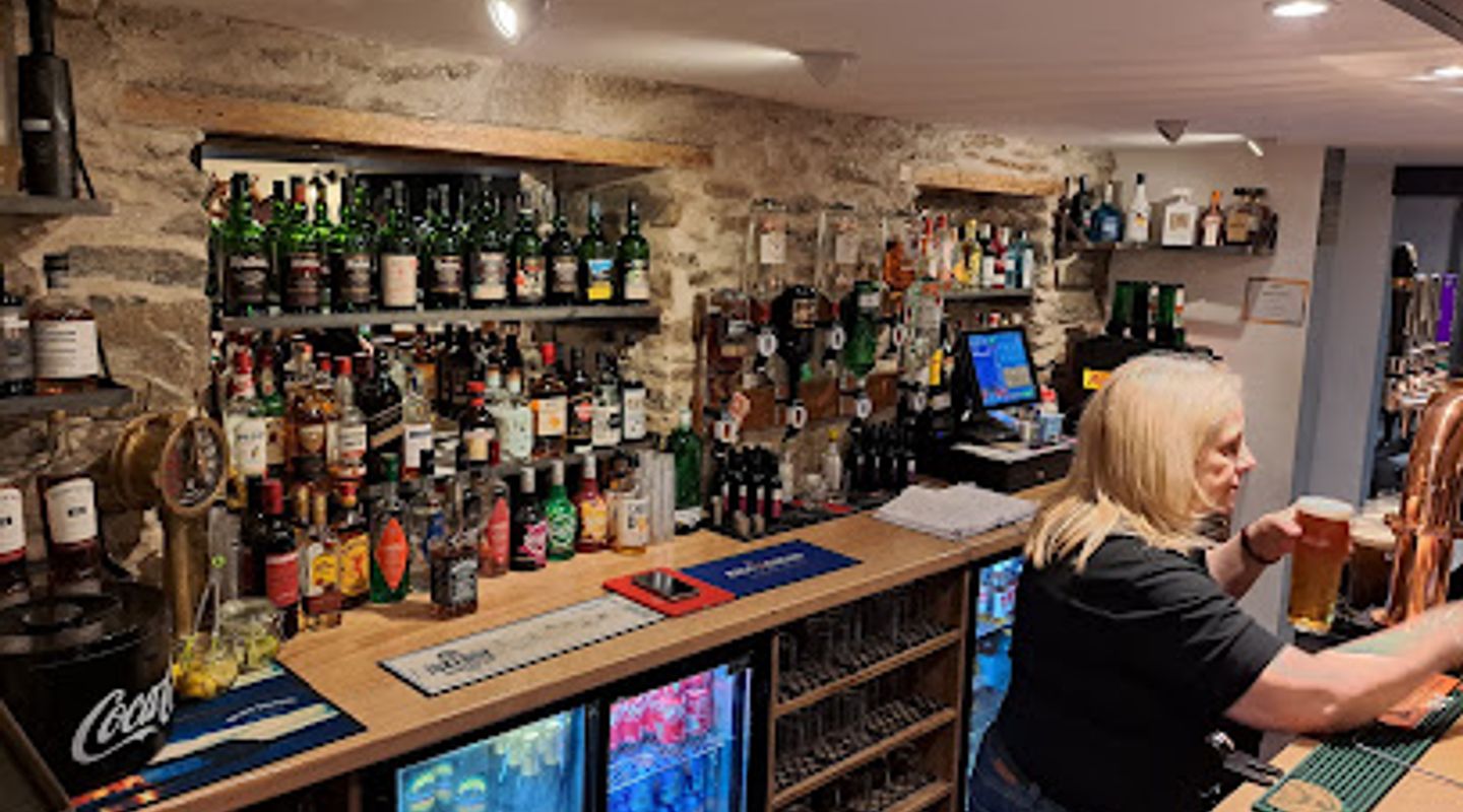 The Ardview Inn