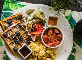 Fig Leaf Café and Lounge