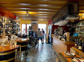 alkioni wine bar & cellar
