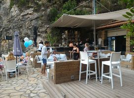 La Grotta Bar