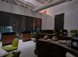 Pearl Lounge