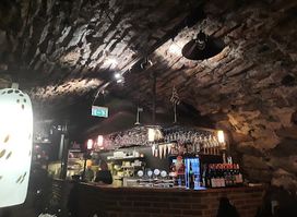 FFs Bar Och Ett Litet Kök