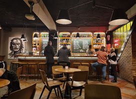 Skúli Craft bar