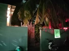 Amore - The Island Cafe