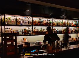 The Den Bar & Lounge