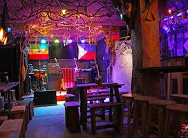 Tribu Kuridas Bar And Tattoo