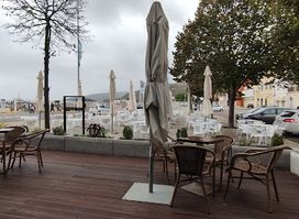 Marina Lounge