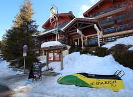 Bobsleigh Pub