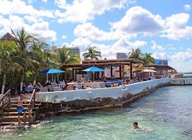 Del Mar Latino Beach Club Cozumel All Inclusive Day Pass