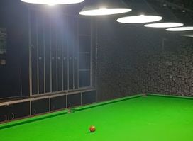 Golden Break Snooker Club