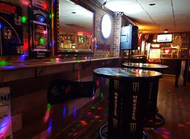 Red Lounge
