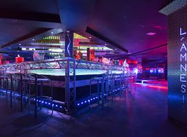 CHAMONIX AMNESIA CLUB