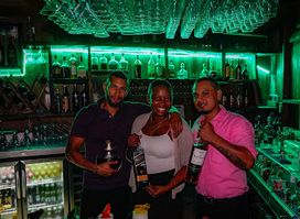 El Portal Island Lounge And Tapas Bar