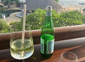 VISTA BAR