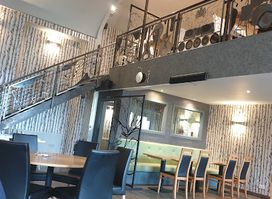 The Grove Lounge
