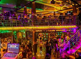 Zero 01 Lounge