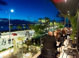 Black Moon Lounge